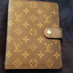 Louis Vuitton agenda mm